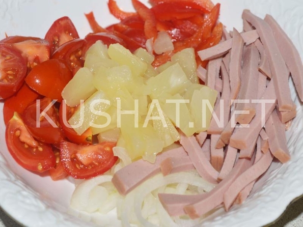 Салаты из ананасов консервированных с