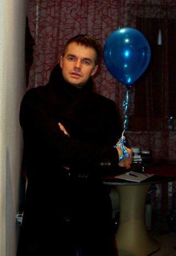 Моя фотография - Том, 42 из Санкт-Петербург (@rich3g)