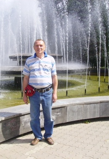 Моя фотография - Анатолий, 72 из Санкт-Петербург (@anatoliy87)