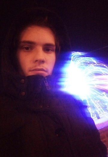 Моя фотография - Андрей, 21 из Корсаков (@andrey660018)