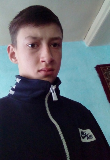 Моя фотография - Владислав, 24 из Мариинск (@vladislav37164)