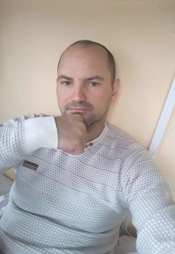 Моя фотография - Виталий, 39 из Санкт-Петербург (@vitaliy154204)