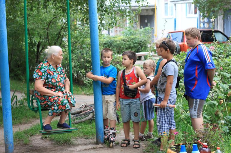 Смешные картинки дворы
