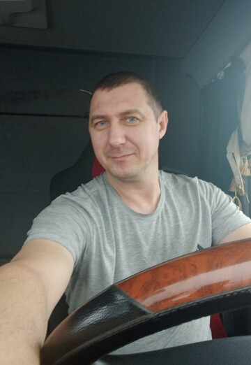 Моя фотография - Юрий, 41 из Тамбов (@uriy215541)