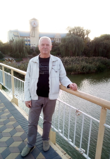 Моя фотография - Николай, 70 из Миргород (@nikolay204936)