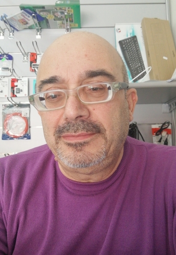 Моя фотография - Alfonso, 61 из Сержи (@alfonso104)